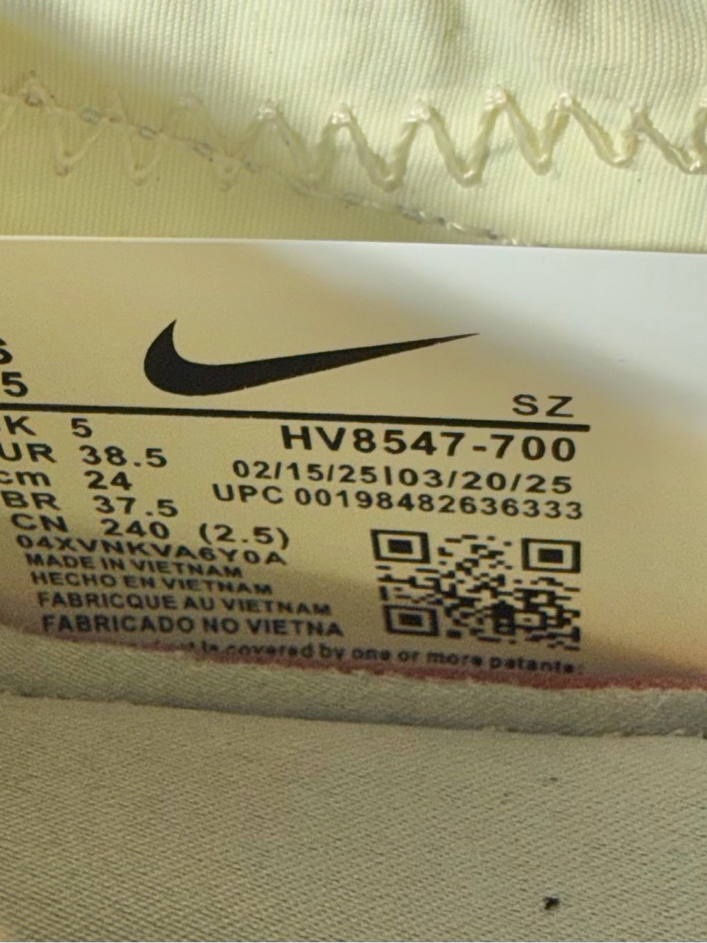 Jacquemus x Nike Moon Show SP Women’s Size 7.5 - Picture 9 of 10
